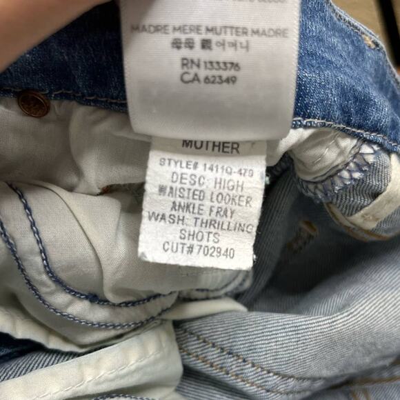 Mother High Waisted Looker Distressed High-Rise Skinny Jeans Thrilling Shots 25 - Picture 5 of 10